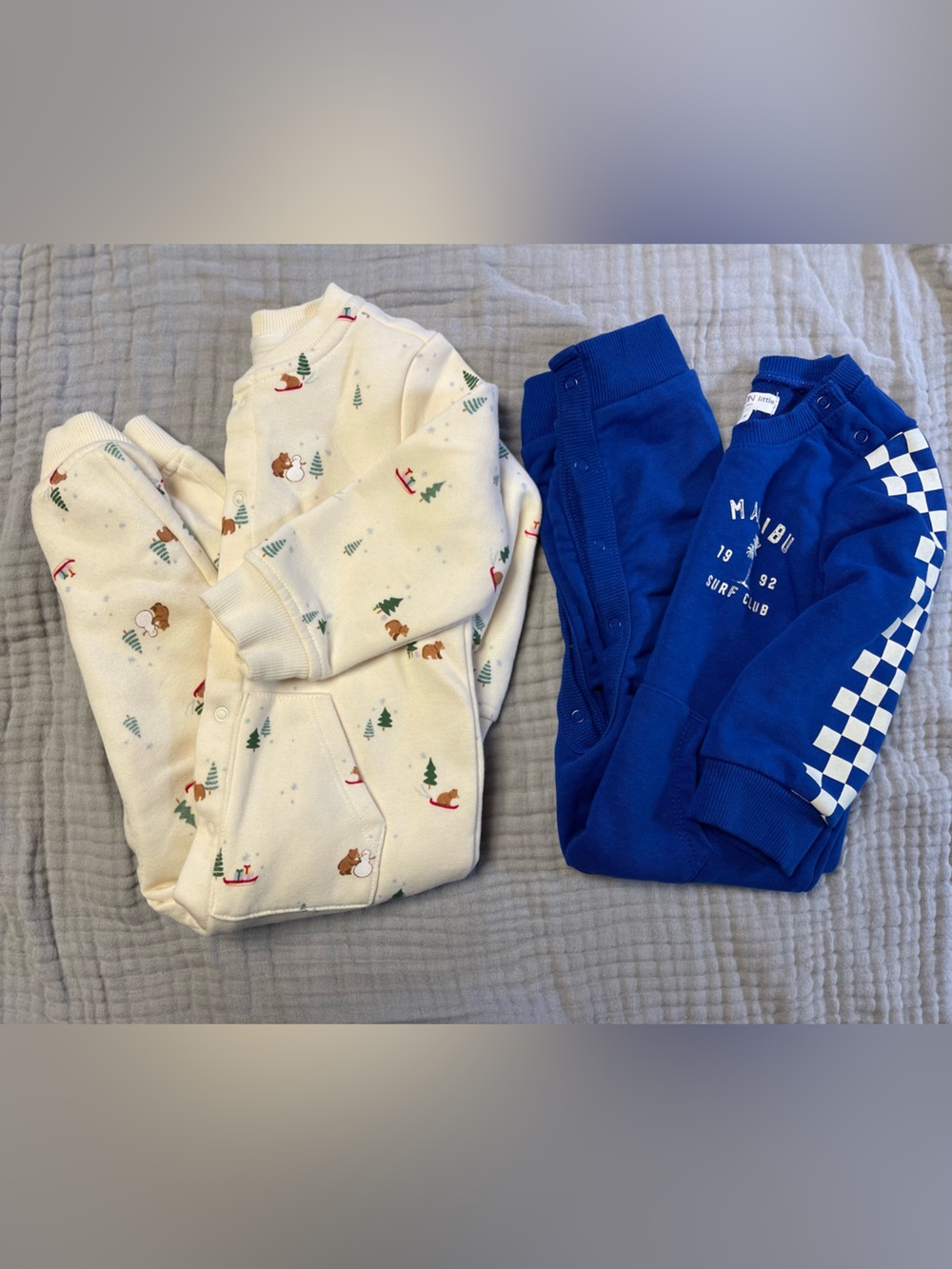 Cozy one-piece outfits Size 18 months